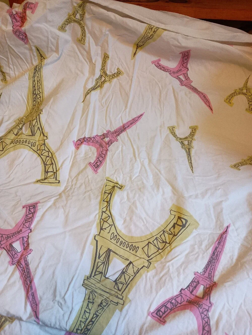 Garnet Hill Eiffel Tower Twin Duvet, Fitted Sheet & 2 Pillow Cases